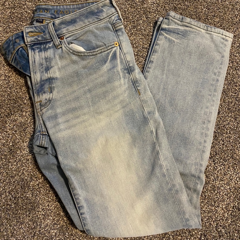 Men’s AE Slim Straight Jeans